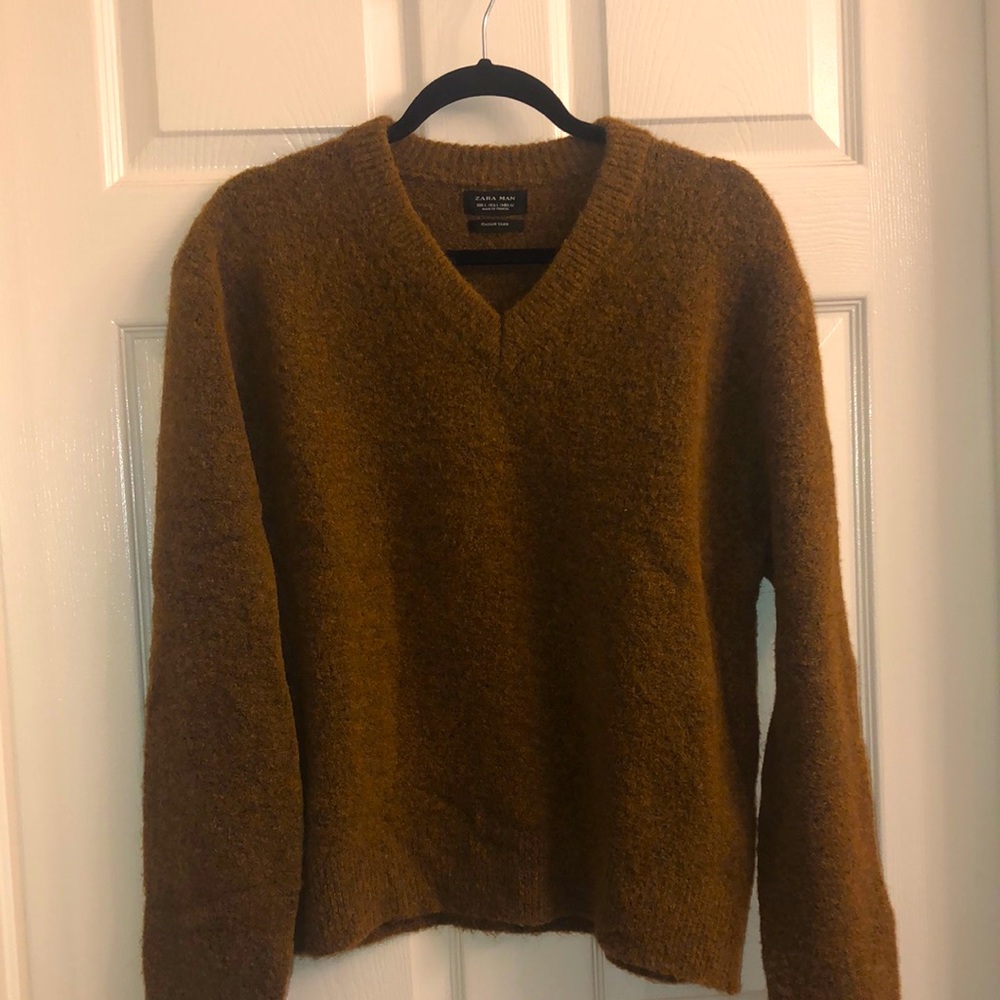 Zara men’s Italian Yarn Sweater